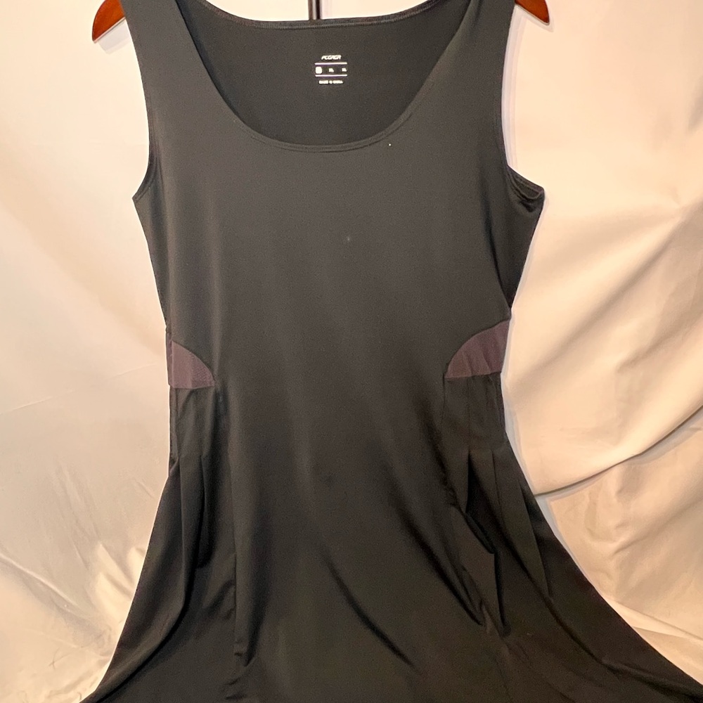 Black Sleeveless Dress